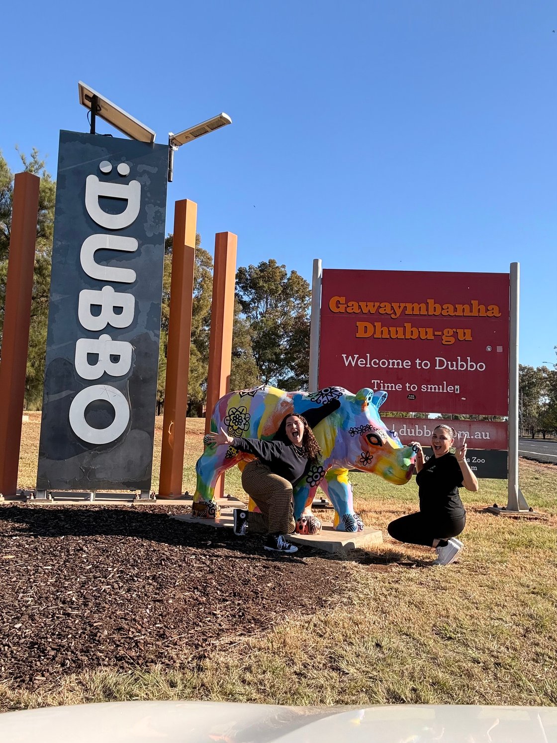 Maddy and Shira in Dubbo